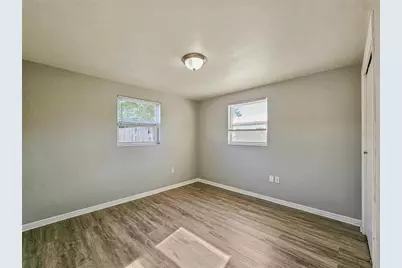 1048 Powersong Street, Holiday, FL 34690 - Photo 9