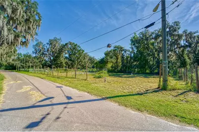 3533 Jordan Road, Dover, FL 33527 - Photo 9
