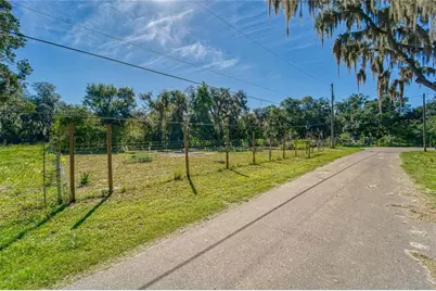 3533 Jordan Road, Dover, FL 33527 - Photo 1