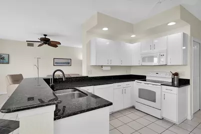 4750 Dolphin Cay Lane S #604, Saint Petersburg, FL 33711 - Photo 15