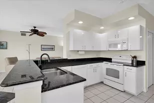 4750 Dolphin Cay Ln S, Saint Petersburg, FL 33711 - Photo 15