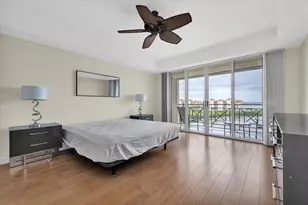 4750 Dolphin Cay Ln S, Saint Petersburg, FL 33711 - Photo 21