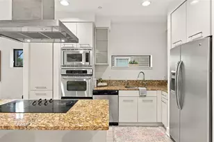 213 S Moody Ave, Tampa, FL 33609 - Photo 7