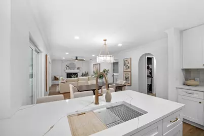 12206 Snead Place, Tampa, FL 33624 - Photo 13
