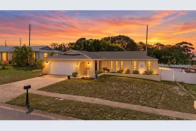 210 Leafwood Road, Tarpon Springs, FL 34689 - Photo 1