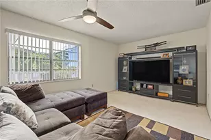 210 Leafwood Rd, Tarpon Springs, FL 34689 - Photo 15