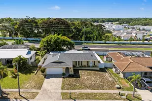 210 Leafwood Rd, Tarpon Springs, FL 34689 - Photo 39