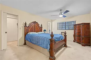 210 Leafwood Rd, Tarpon Springs, FL 34689 - Photo 19