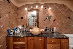 902 Robin Ave, Palm Harbor, FL 34683 - Photo 21