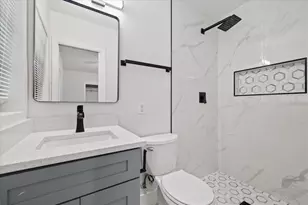 9410 N Valle Dr, Tampa, FL 33612 - Photo 29