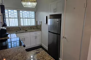 7050 Sunset Way, Saint Pete Beach, FL 33706 - Photo 9