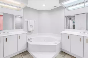 6650 Sunset Way, Saint Pete Beach, FL 33706 - Photo 23