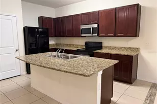 8982 Indigo Trail Loop, Riverview, FL 33578 - Photo 9