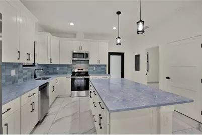 2725 W Green Street, Tampa, FL 33607 - Photo 5