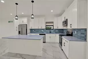 2725 W Green St, Tampa, FL 33607 - Photo 3