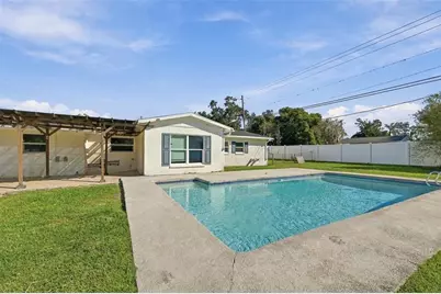 702 Camellia Court, Seffner, FL 33584 - Photo 5