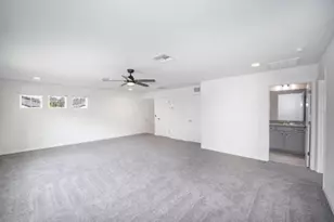 10715 New Morning Dr, Tampa, FL 33647 - Photo 23
