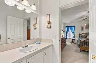 37340 Neukom Ave, Zephyrhills, FL 33541 - Photo 65