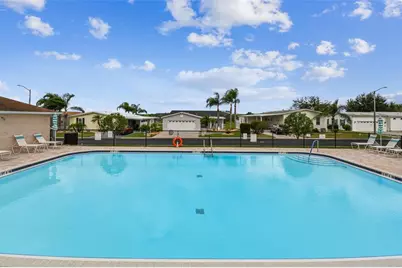 37340 Neukom Avenue, Zephyrhills, FL 33541 - Photo 39