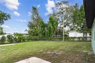 1410 E 98th Ave, Tampa, FL 33612 - Photo 19