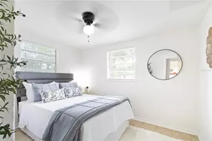 1410 E 98th Ave, Tampa, FL 33612 - Photo 11