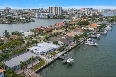 430 Palm Island SE, Clearwater Beach, FL 33767 - Photo 15