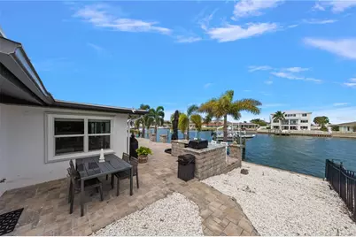 430 Palm Island SE, Clearwater Beach, FL 33767 - Photo 41