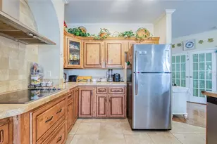18675 US Hwy 19 N, Clearwater, FL 33764 - Photo 17