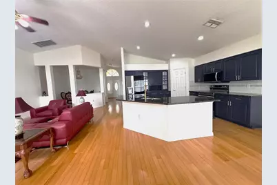 12935 Pineforest Way W, Largo, FL 33773 - Photo 5