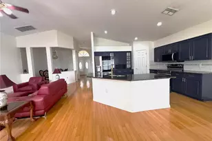 12935 Pineforest Way W, Largo, FL 33773 - Photo 5