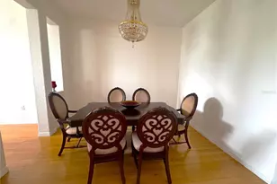 12935 Pineforest Way W, Largo, FL 33773 - Photo 11