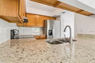 5182 Sunridge Palms Dr, Tampa, FL 33617 - Photo 37