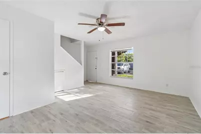 5182 Sunridge Palms Drive #5182, Tampa, FL 33617 - Photo 15