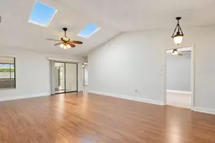 119 Parkside Colony Dr, Tarpon Springs, FL 34689 - Photo 13