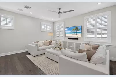 536 4th Avenue S #2, Saint Petersburg, FL 33701 - Photo 13