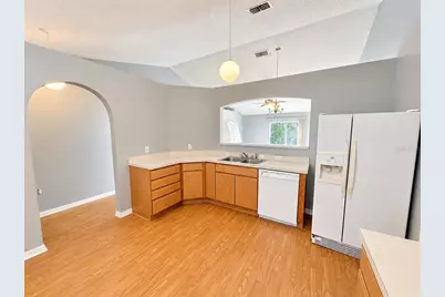 6077 Roble Avenue, Spring Hill, FL 34608 - Photo 7