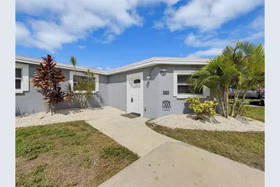 9218 86th Street N, Seminole, FL 33777 - Photo 5