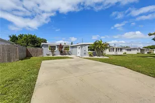9218 86th St N, Seminole, FL 33777 - Photo 55