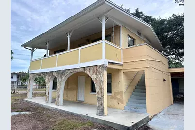 691 W Harbor Drive S #Lower, Saint Petersburg, FL 33705 - Photo 1