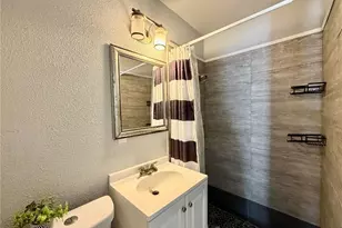 1326 17th Terrace N, Saint Petersburg, FL 33704 - Photo 13