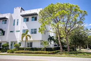 3100 W Paul Ave, Tampa, FL 33611 - Photo 1