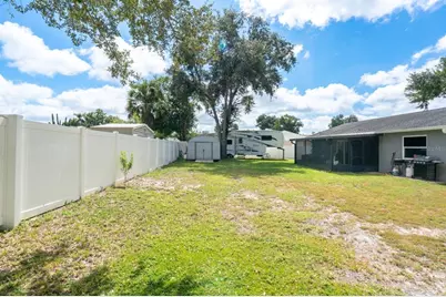 13915 Bridgeport Drive, Tampa, FL 33625 - Photo 21
