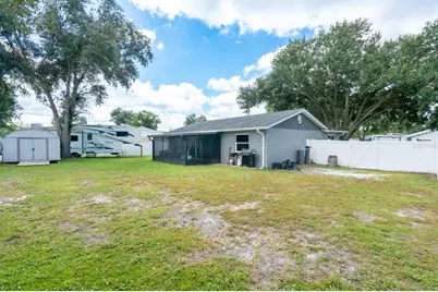 13915 Bridgeport Drive, Tampa, FL 33625 - Photo 19