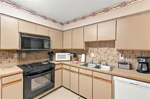 3205 W North A St, Tampa, FL 33609 - Photo 11