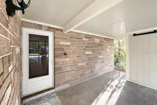 2840 W Shelton Ave, Tampa, FL 33611 - Photo 23