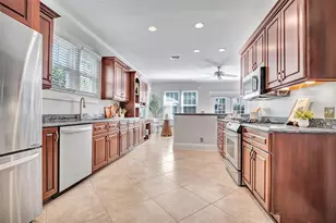 3002 W Angeles St, Tampa, FL 33629 - Photo 9