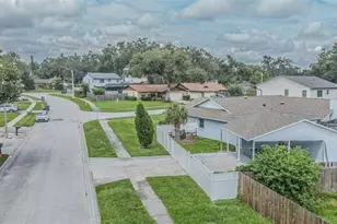 701 Orchis Way, Brandon, FL 33510 - Photo 35