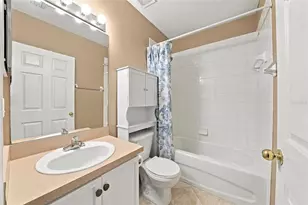 10429 Heron Lake Dr, Riverview, FL 33578 - Photo 11