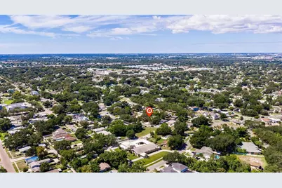 1037 51st Avenue N, Saint Petersburg, FL 33703 - Photo 43