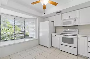 821 3rd Ave SW, Largo, FL 33770 - Photo 9